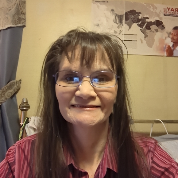 Meet your Posher, Christy - Picture 4 of 11